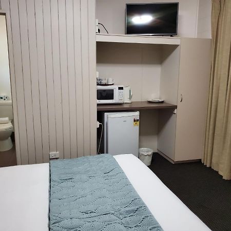 Windsor Hotel Motel Dalby Dış mekan fotoğraf