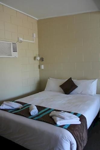 Windsor Hotel Motel Dalby Dış mekan fotoğraf